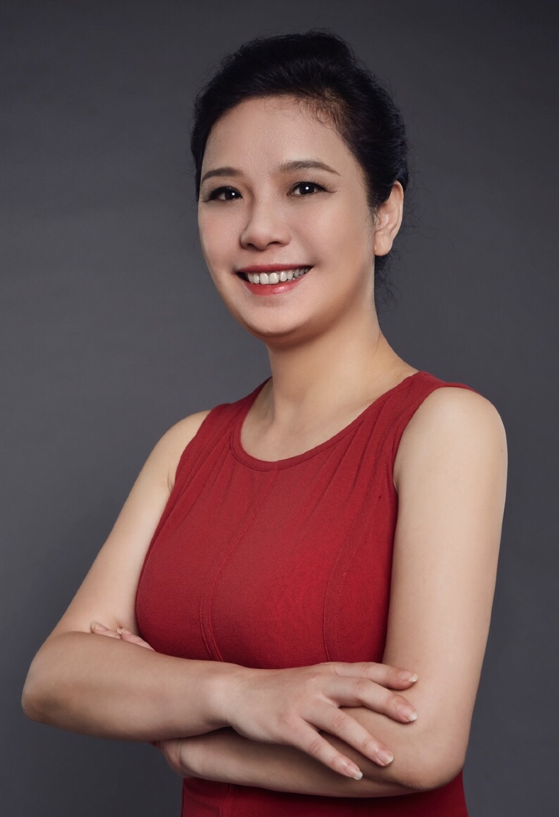 金霞：睡地板也要做CEO的传播女杰历史档案素材 2